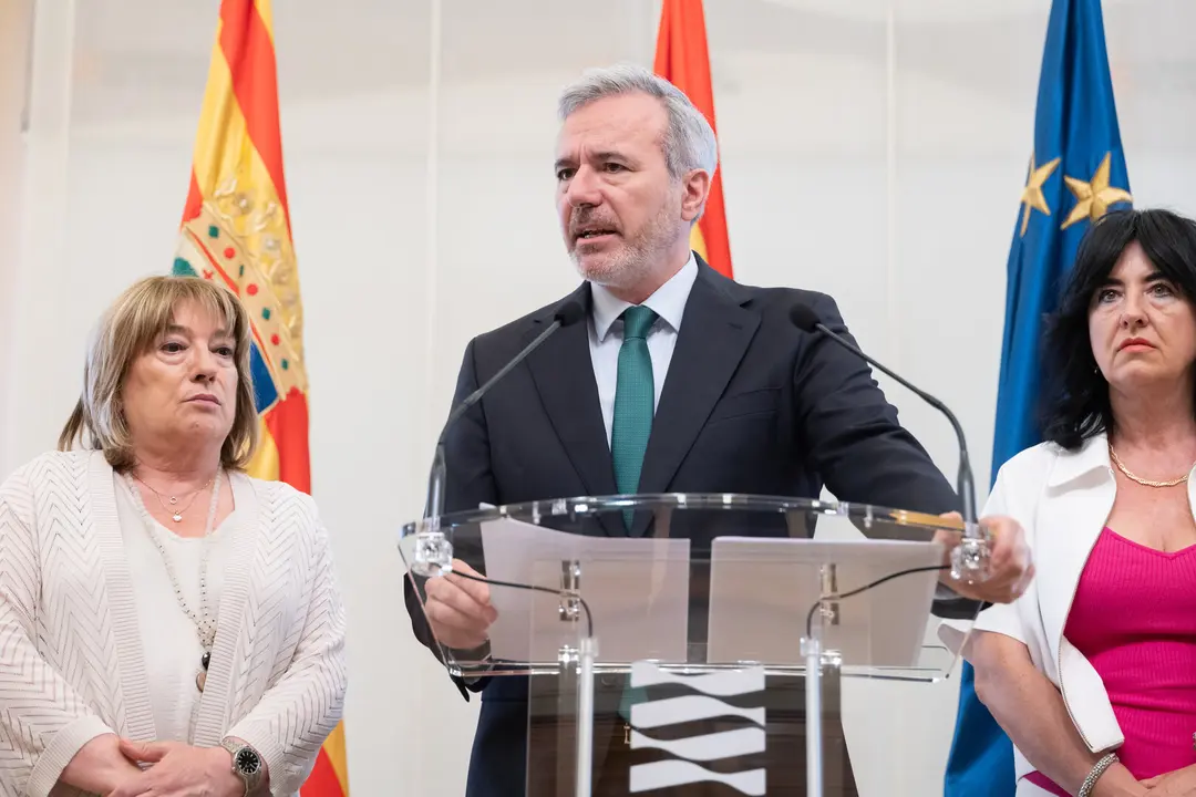 El presidente de Arag&oacute;n, Jorge Azc&oacute;n, en el Pignatelli/ Fabi&aacute;n Sim&oacute;n