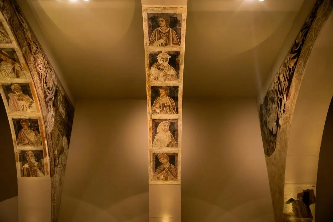 Detalle de las pinturas murales del Monasterio de Sijena expuestas en el Museu Nacional d&rsquo;Art de Catalunya / EP