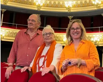 Carlos Olloa, Lola Herrera y Natalia Dicenta