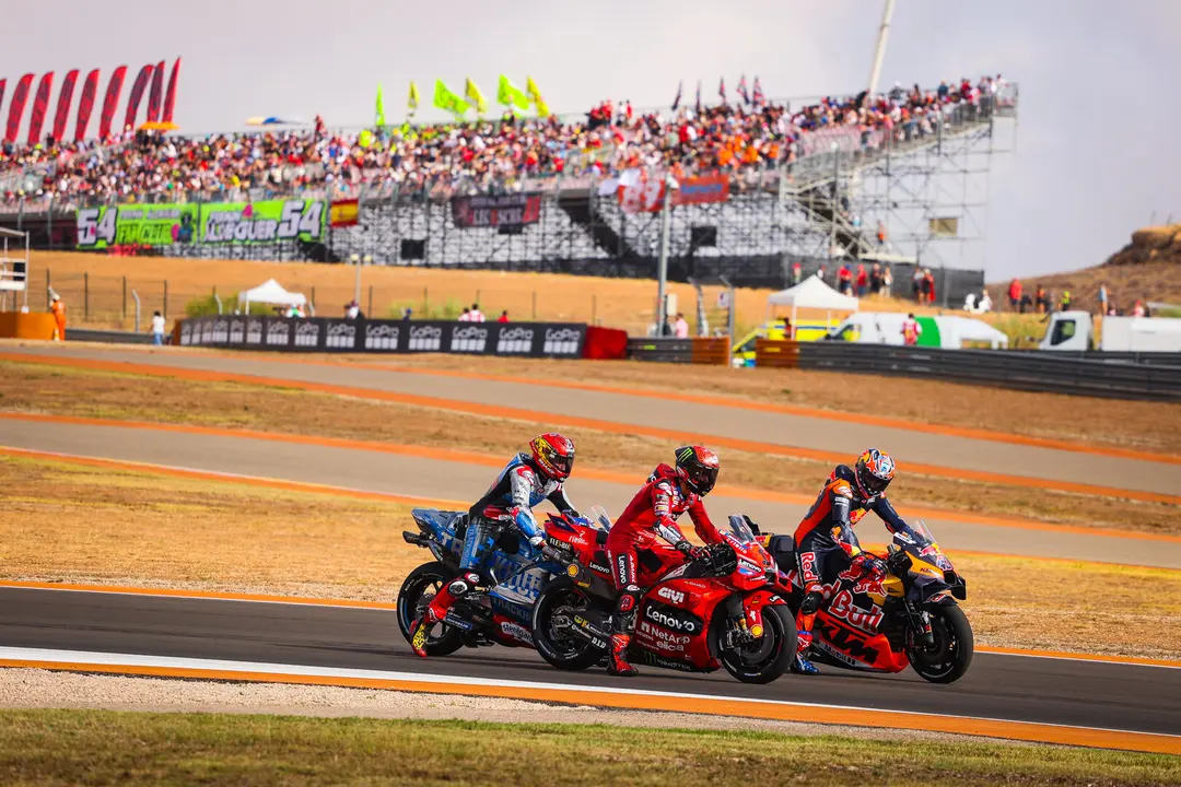 MOTOGP / MOTORLAND