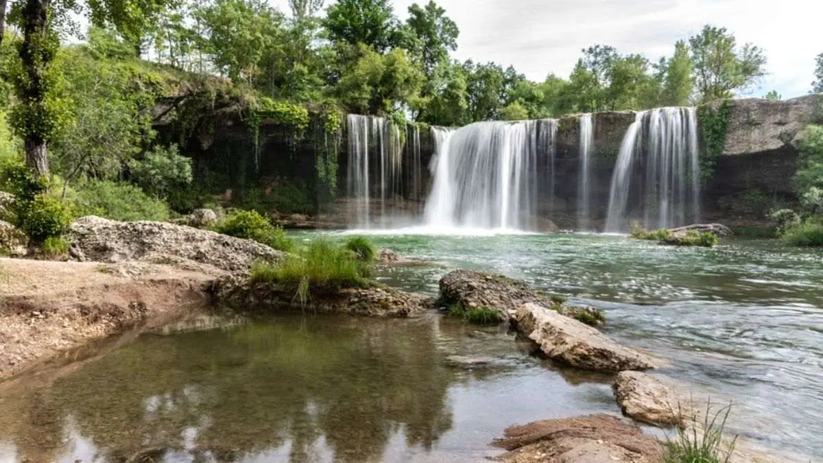 La poza paradisiaca perfecta para una escapada express desde Arag&oacute;n / V&iacute;a Turismo Burgos