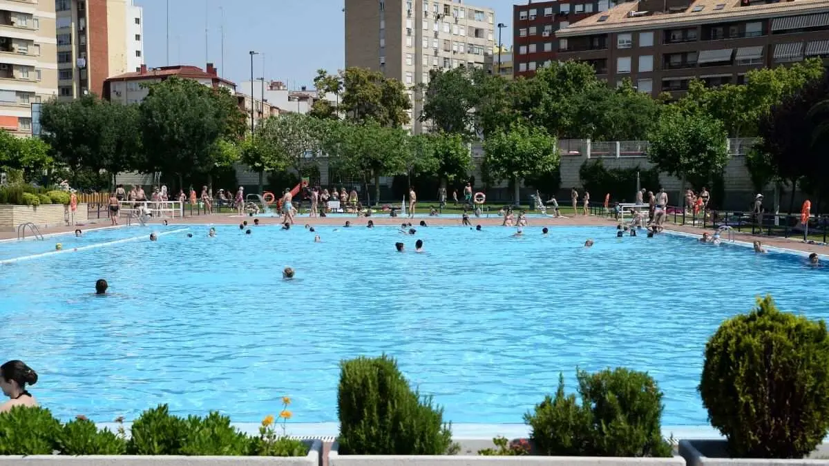 Piscina municipal en Zaragoza /AZ
