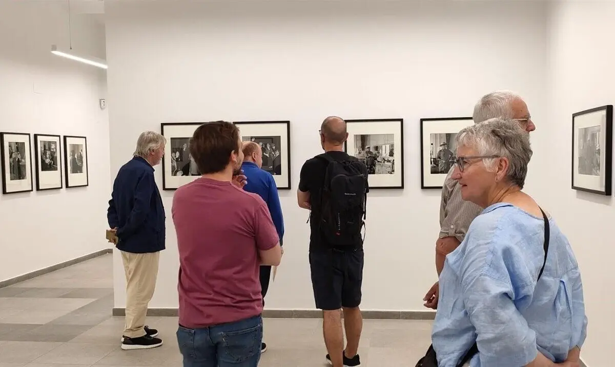 Inauguraci&oacute;n este s&aacute;bado de la muestra 'Picasso en la fotograf&iacute;a. A&ntilde;os de madurez: Fotograf&iacute;as de Edward Quinn y Andr&eacute; Villers' en el Centro de Arte Contempor&aacute;neo .
- AYUNTAMIENTO DE A&Iacute;NSA