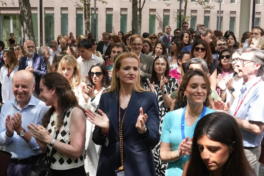 Jueces y fiscales durante un paro de diez minutos de asociaciones de jueces y fiscales, frente a Ciutat de la Justicia, a 11 de junio de 2025, en Barcelona. /EP