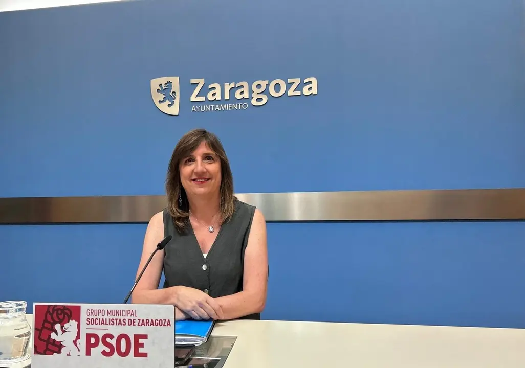La portavoz del PSOE en el Ayuntamiento de Zaragoza, Lola Ranera./ EP