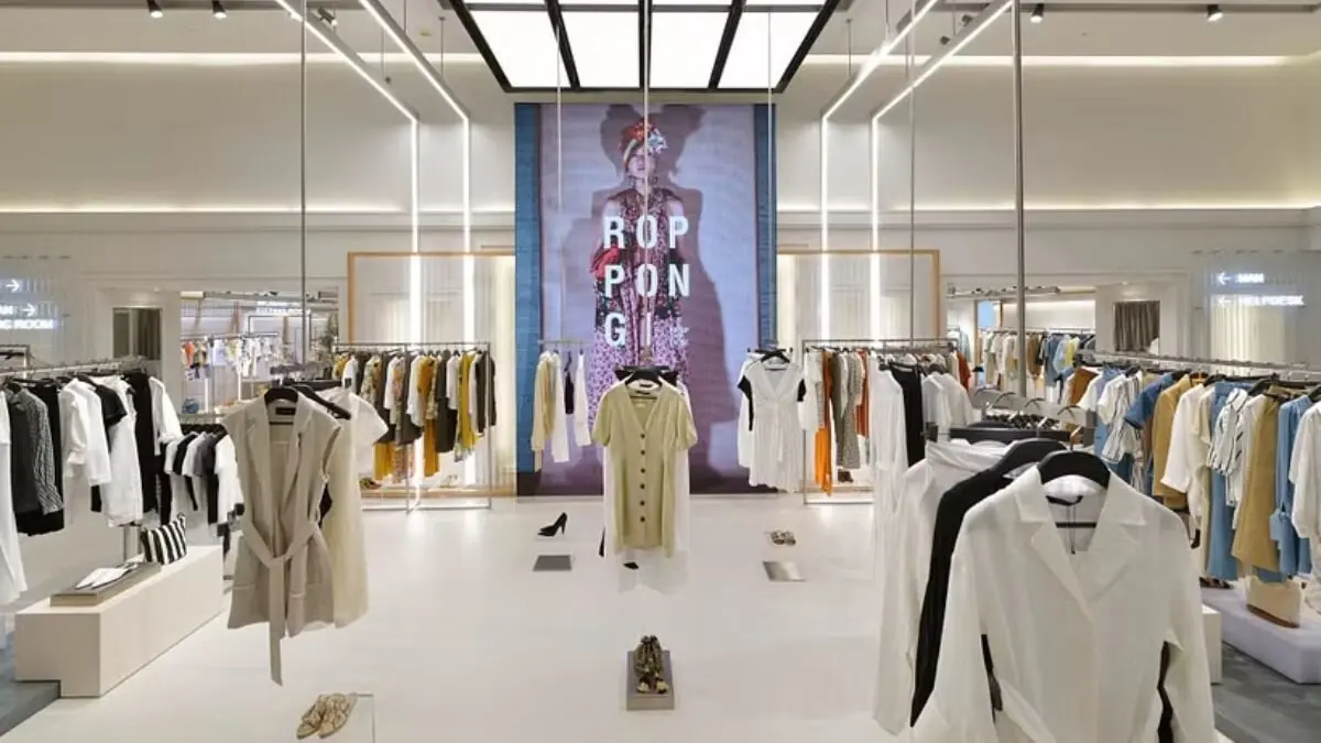 Llegan las rebajas a Zaragoza / ZARA