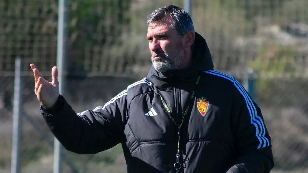 Emilio Larraz continuar&aacute; siendo el entrenador del Deportivo Arag&oacute;n / Real Zaragoza