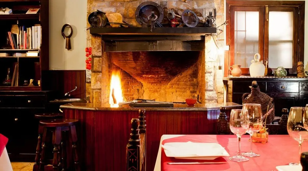 La Bella Neda Le&ntilde;a & Vaca ./ Tripadvisor