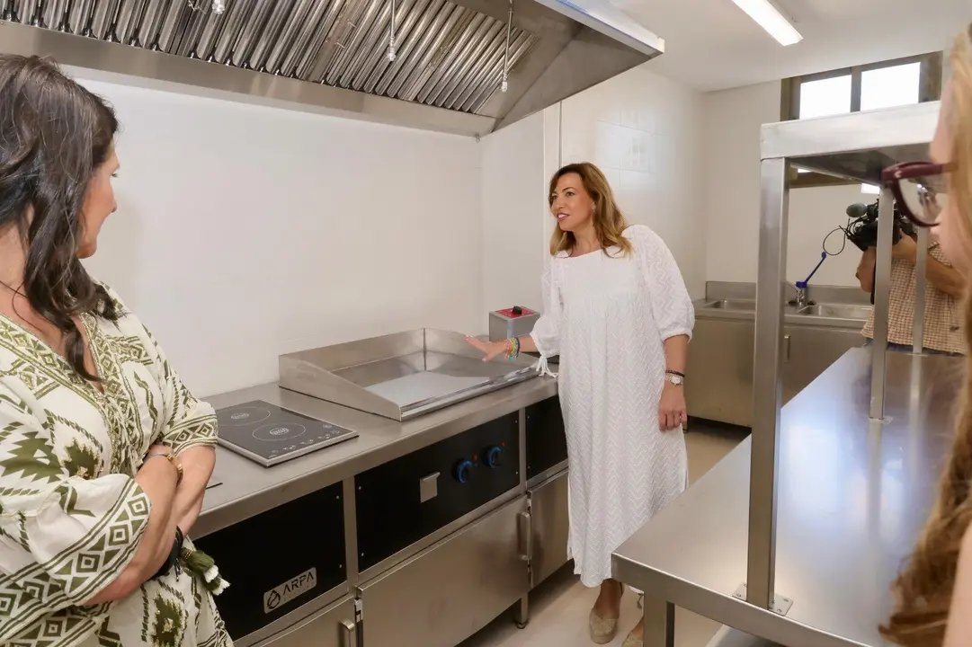La alcaldesa de Zaragoza, Natalia Chueca, ha visitado el resultado de los trabajos. /AZ