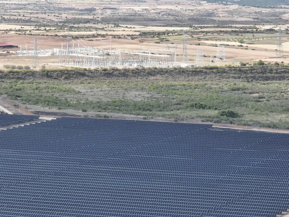Vitoria limita la instalaci&oacute;n de las plantas fotovoltaicas de autoconsumo en las &aacute;reas de protecci&oacute;n de los pueblos - ENDESA