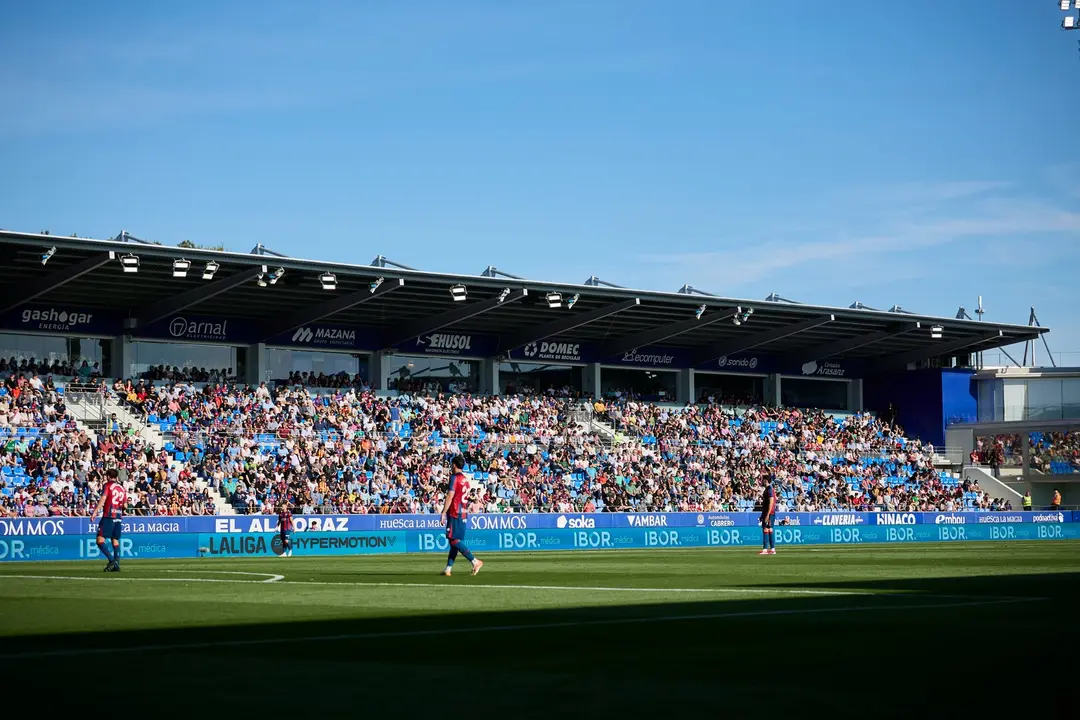 Estadio de El Alcoraz durante un partido / SD Huesca
