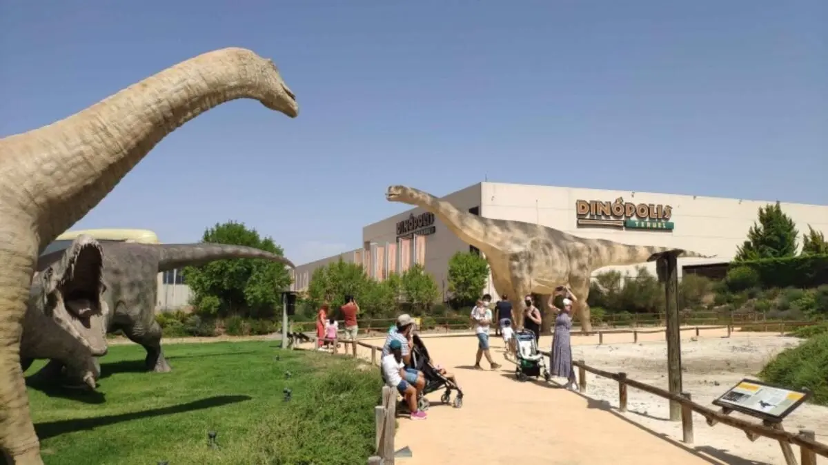 Din&oacute;polis parque paleontol&oacute;gico de Teruel
