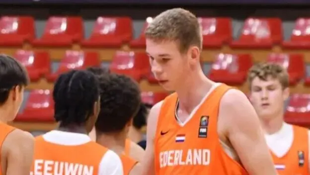 Quint van Ooijen se incorpora a Casademont Zaragoza