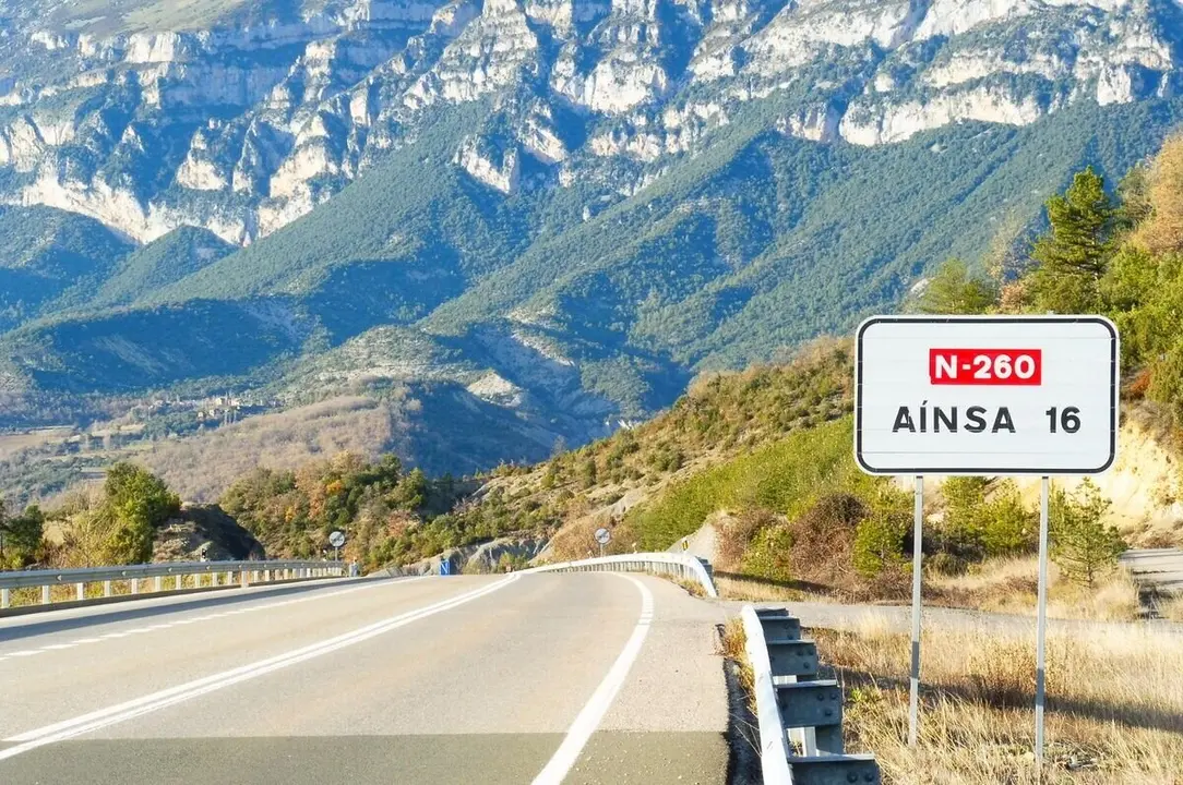 Cambios en carreteras de Arag&oacute;n entre pueblos: nuevas normas y se&ntilde;ales ./ Gesti&oacute;n de carreteras