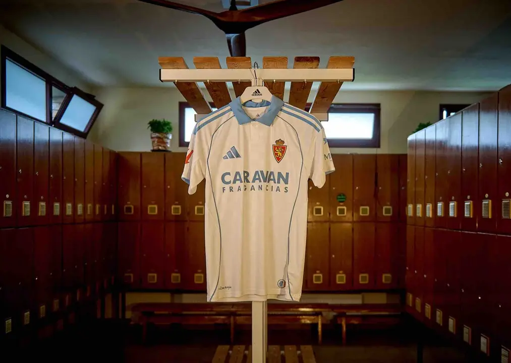 Camiseta Real Zaragoza / TINO GIL-REAL ZARAGOZA