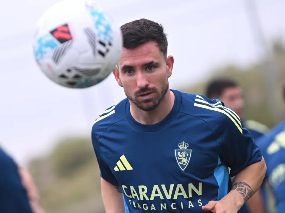 Sebas Moyano en el entrenamiento / REAL ZARAGOZA
