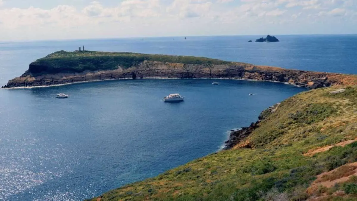 Parque Natural de las Islas Columbretes ./ Comunidad Valenciana