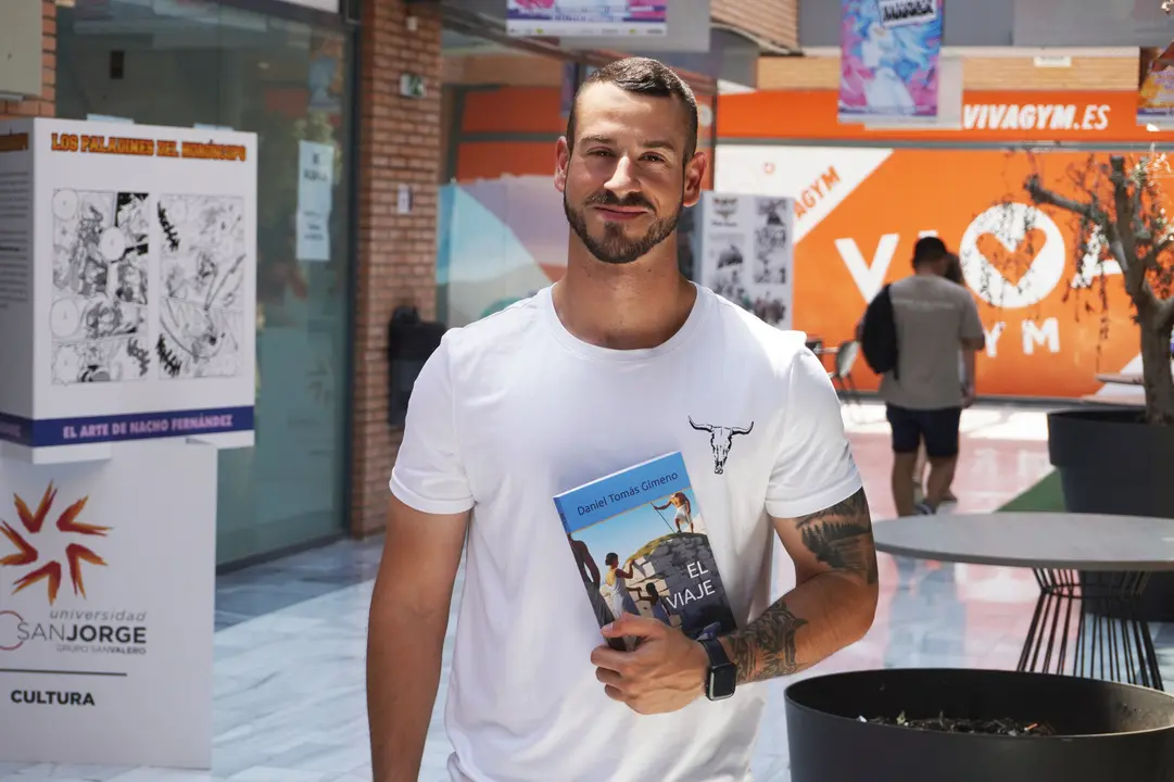 El viaje, la primera novela del autor Daniel Tom&aacute;s Gimeno