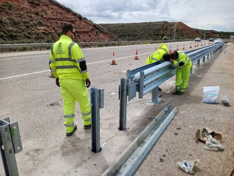 Obras en las carreteras de Teruel.
- MINISTERIO DE TRANSPORTES