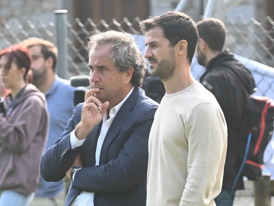 Juan Forc&eacute;n junto a Fernando L&oacute;pez / REAL ZARAGOZA