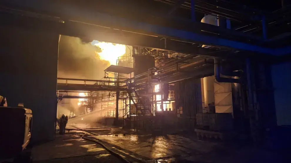 Incendio en una nave de sustancias qu&iacute;micas en el pol&iacute;gono El Campillo de Zuera