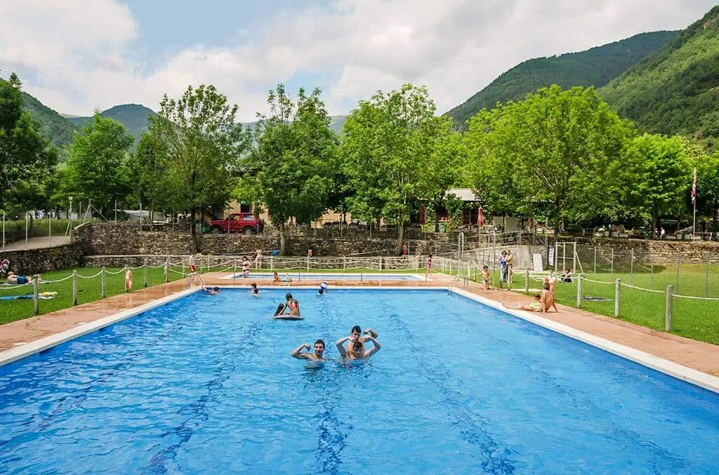 Camping n&uacute;mero uno del Pirineo Aragon&eacute;s
