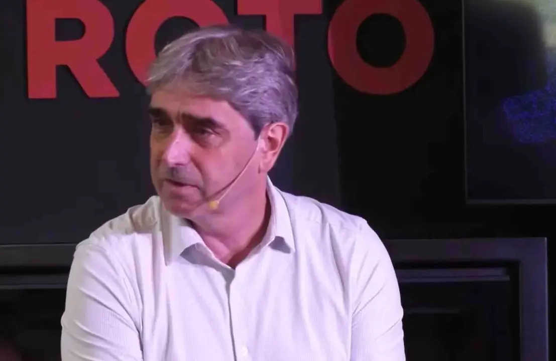 Txema Indias durante una presentación