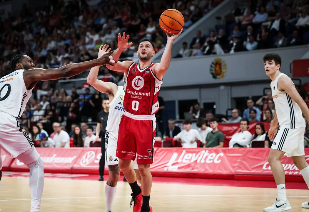 Marco Spissu en el partido entre Casademont Zaragoza y Real Madrid / Casademont Zaragoza