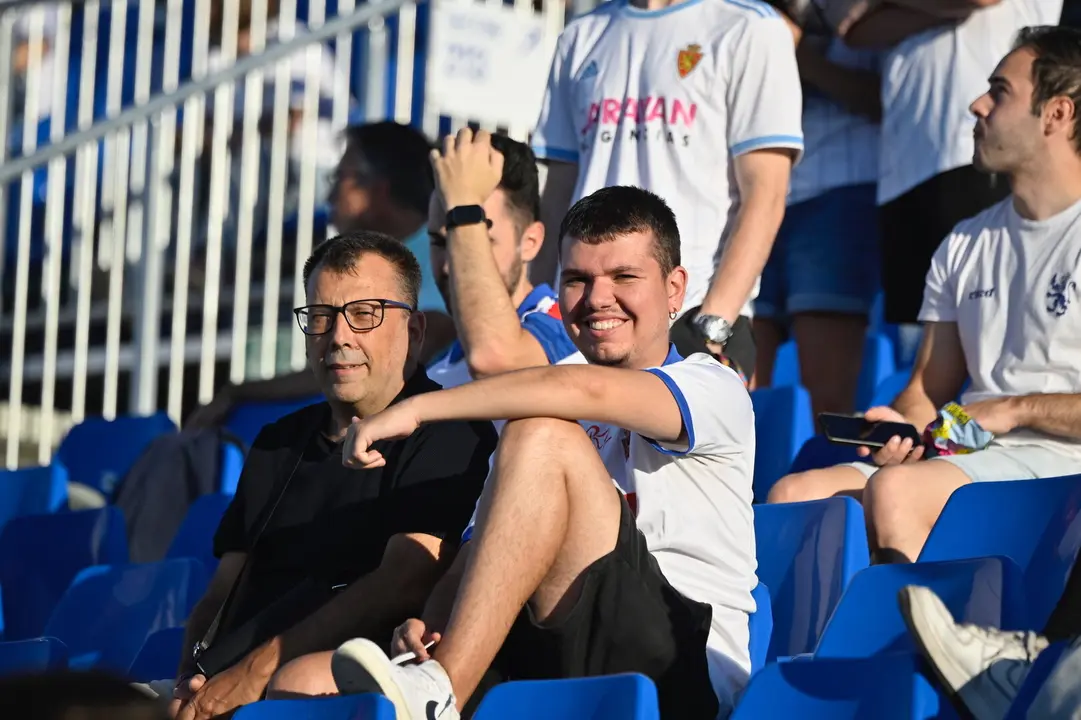 Afici&oacute;n del Real Zaragoza en el Ibercaja Estadio / Marcos Cebri&aacute;n
