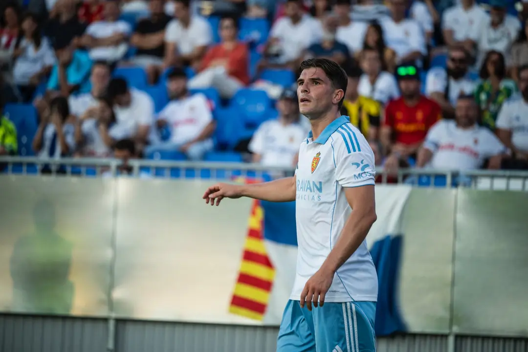 Ra&uacute;l Guti durante un partido con el Real Zaragoza / Marcos Cebri&aacute;n