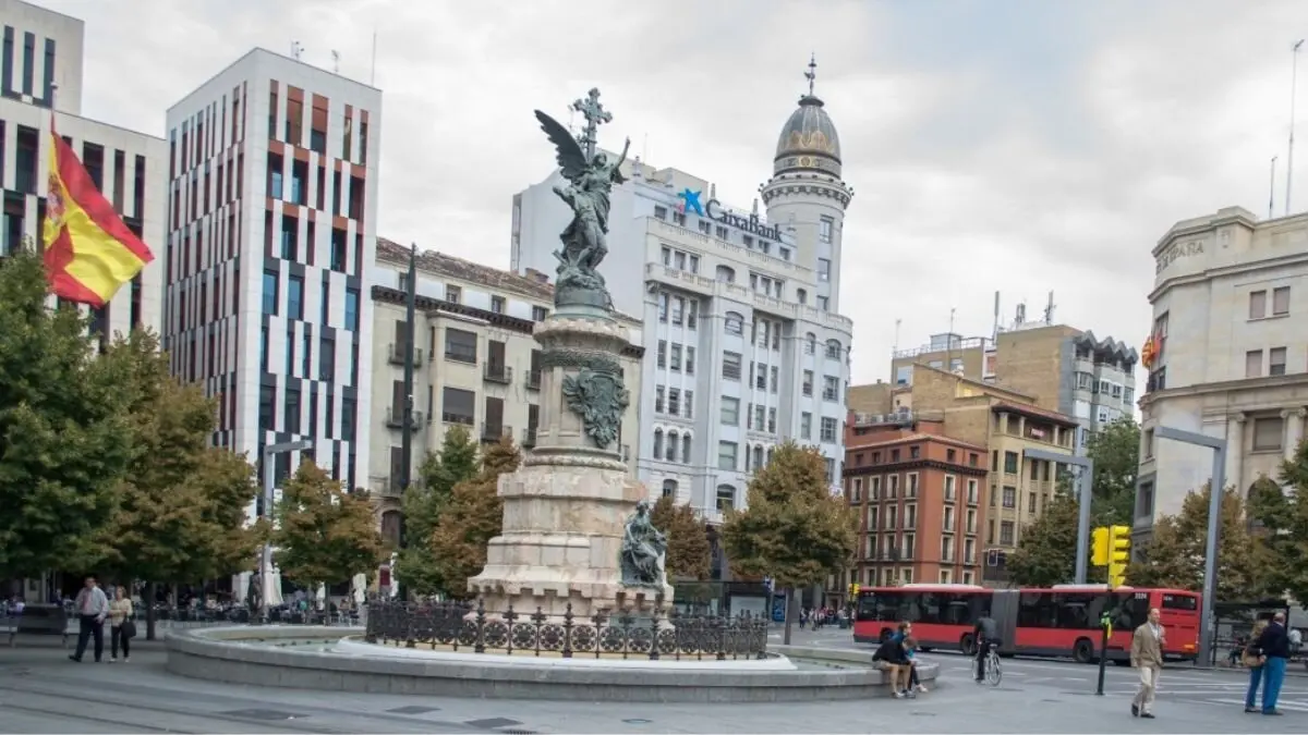 Vivir en el centro de Zaragoza / V&iacute;a Idealista