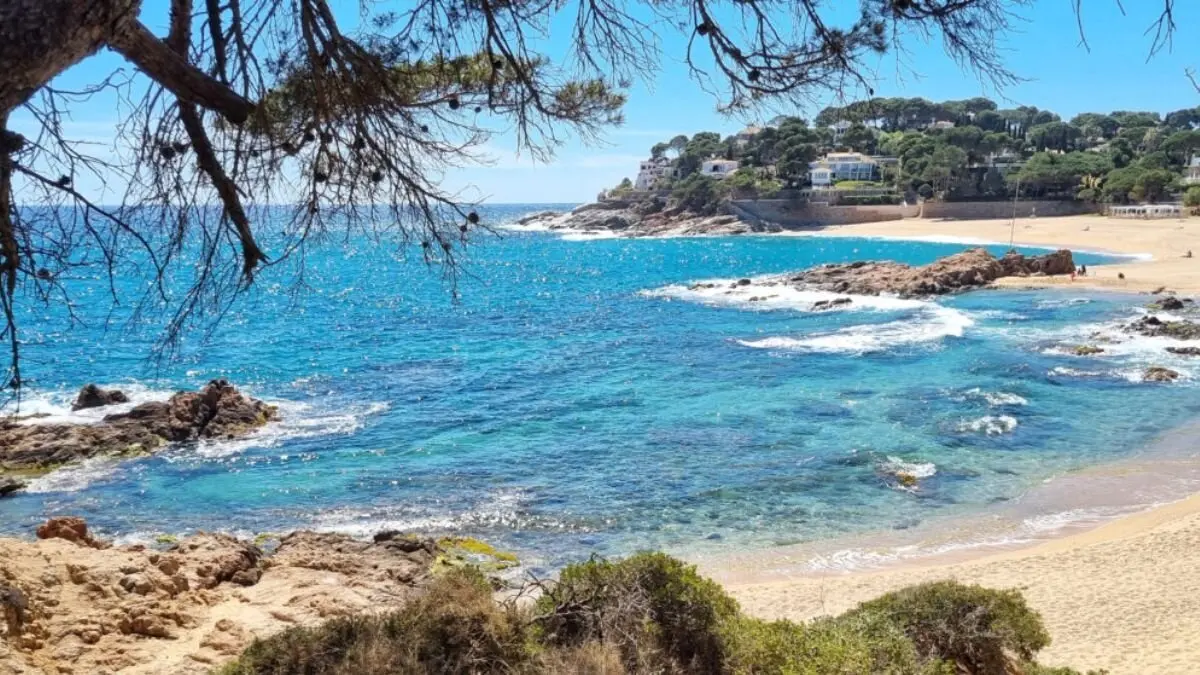 Playa Sa Conca / V&iacute;a Visita Cadaqu&eacute;s