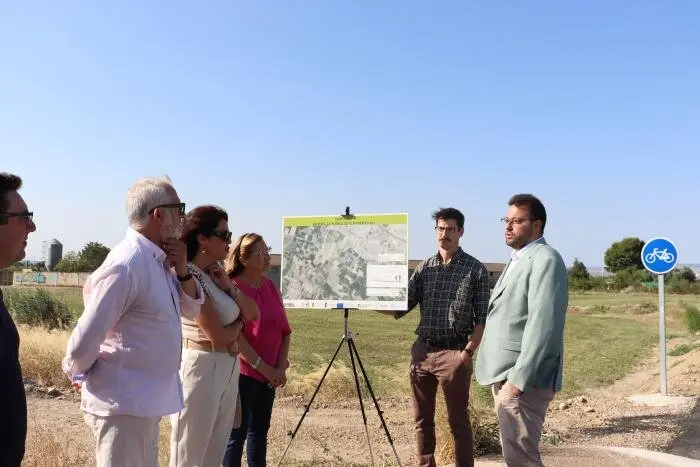 El nuevo carril bici entre La Puebla de Alfind&eacute;n y Pastriz entra en funcionamiento
