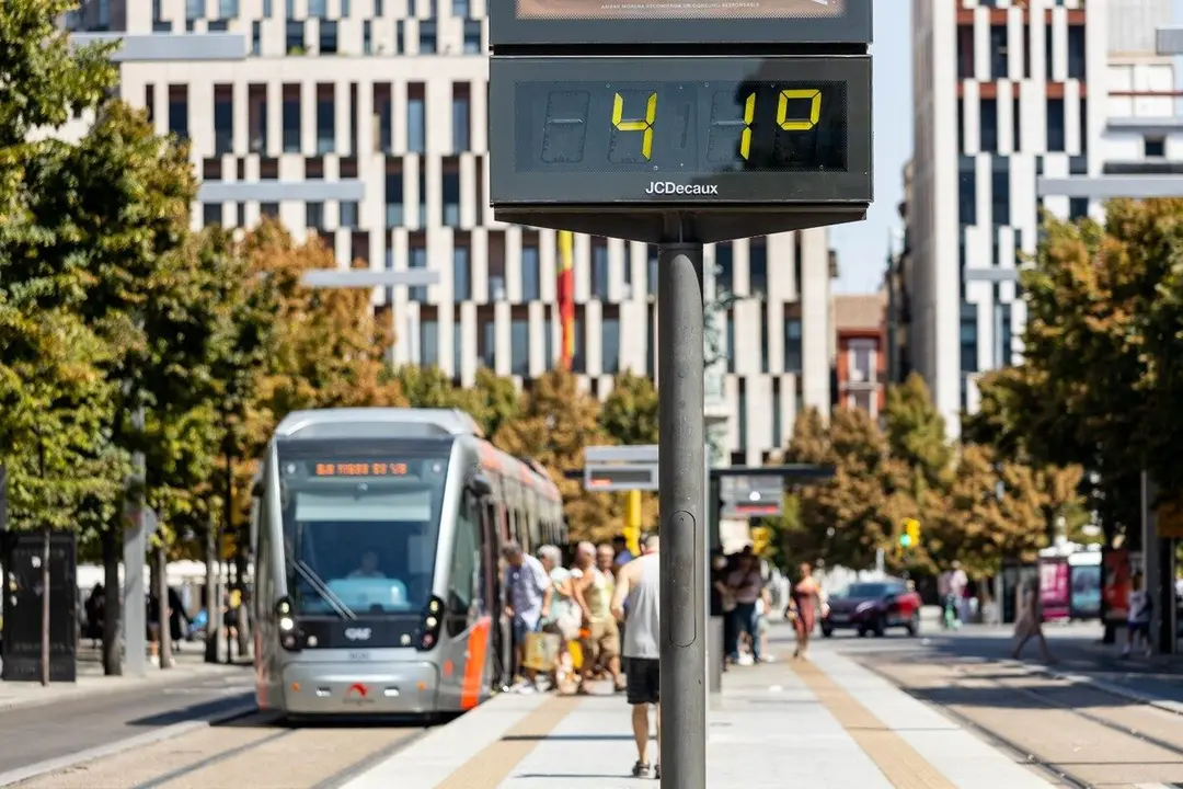 La nueva ola de calor ya sacude Arag&oacute;n: los d&iacute;as que podr&aacute;n llegar a 43&ordm;C