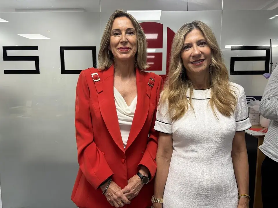 La vicepresidenta del Gobierno de Arag&oacute;n, Mar Vaquero, y la directora gerente de SODIAR, Ana Blanch ./ EUROPA PRESS