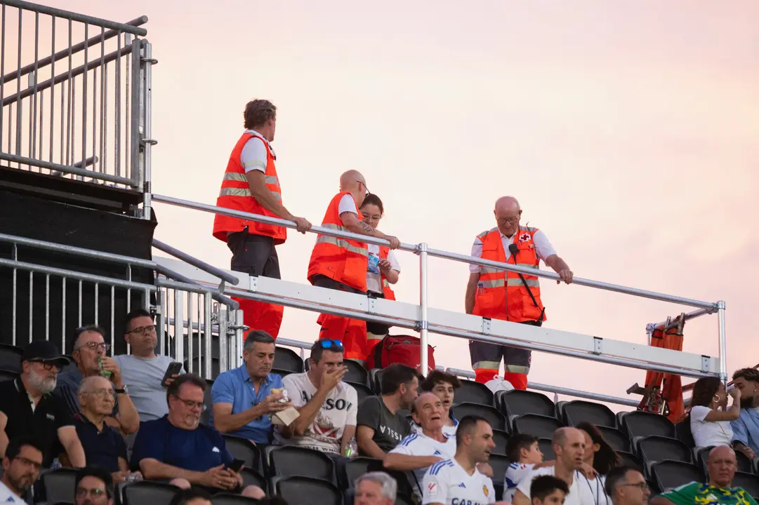 Aficionados en el Ibercaja Estadio en el Real Zaragoza - SD Huesca / Marcos Cebri&aacute;n