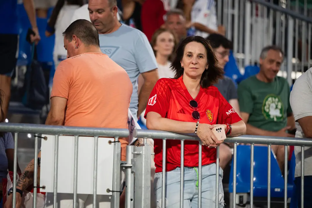 Aficionados en el Ibercaja Estadio en el Real Zaragoza - SD Huesca / Marcos Cebri&aacute;n