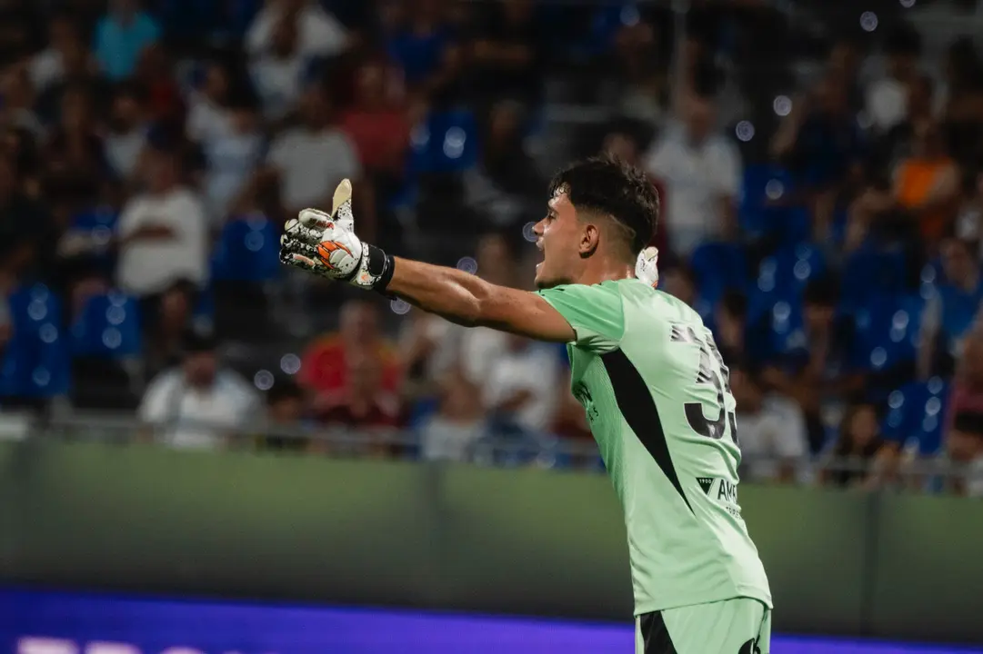 Ob&oacute;n durante el Real Zaragoza - SD Huesca en el Memorial Carlos Lapetra / Marcos Cebri&aacute;n