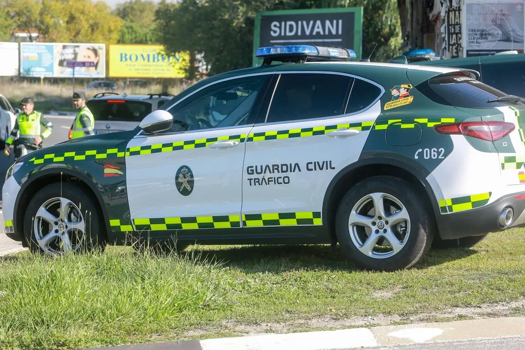 GUARDIA CIVIL.