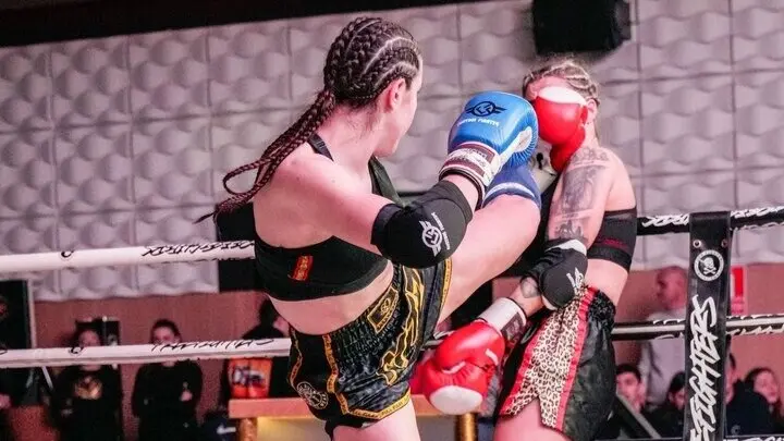 Arancha Royo durante un combate de Muay Thay