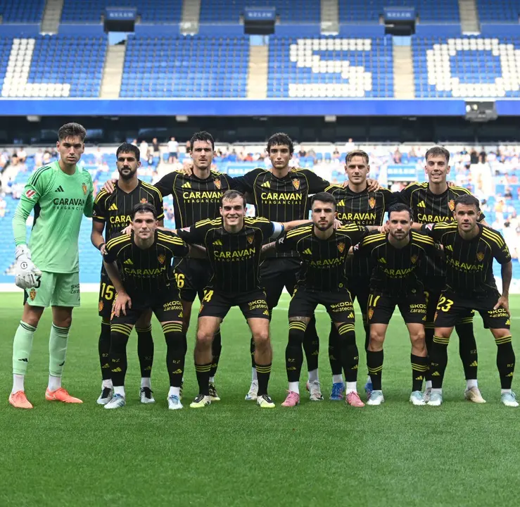 Once del Real Zaragoza ante la Real Sociedad B en el debut en LaLiga Hypermotion / RZ