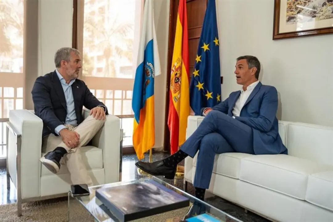 S&aacute;nchez y Clavijo se re&uacute;nen este lunes en Lanzarote Inmigraci&oacute;n, agenda canaria y presupuestos.