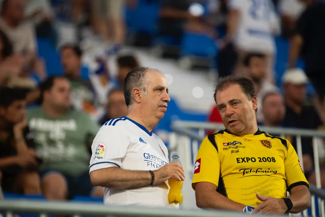Aficionados en el Ibercaja Estadio en el Real Zaragoza-Andorra / Marcos Cebri&aacute;n