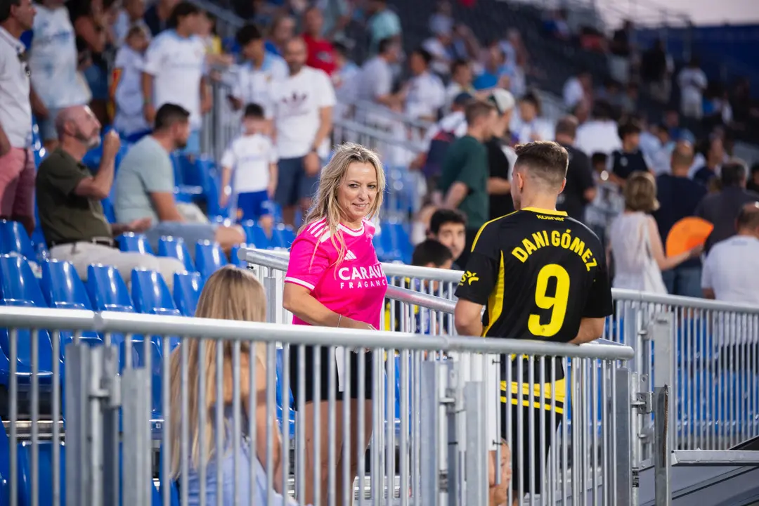 Aficionados en el Ibercaja Estadio en el Real Zaragoza-Andorra / Marcos Cebri&aacute;n