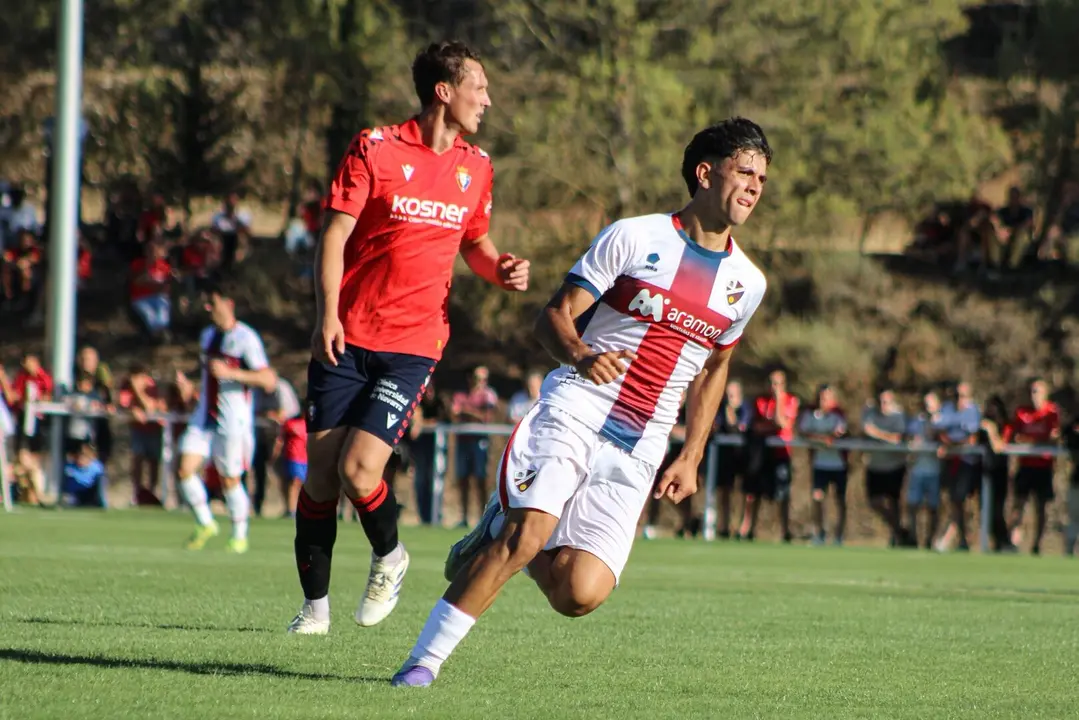 Ayman Arguigue durante un partido con la SD Huesca / SDH