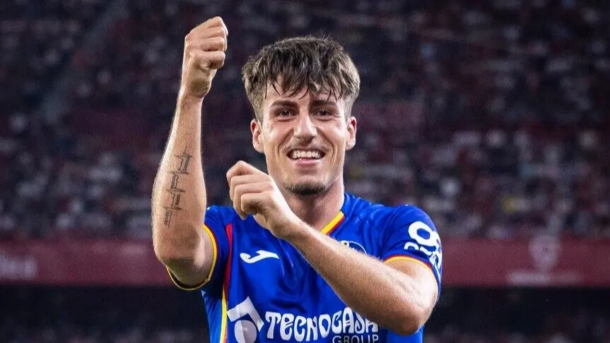 Adri&aacute;n Liso celebra su doblete ante el Sevilla / Getafe CF