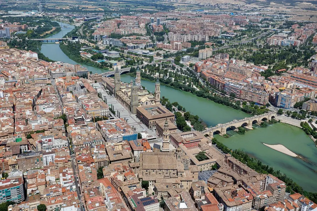 Vista a&eacute;rea de Zaragoza / DANI MARCOS