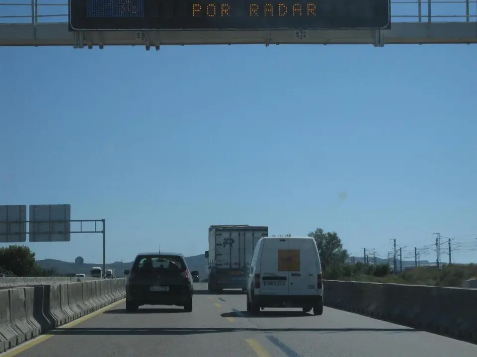 Carreteras, tr&aacute;fico