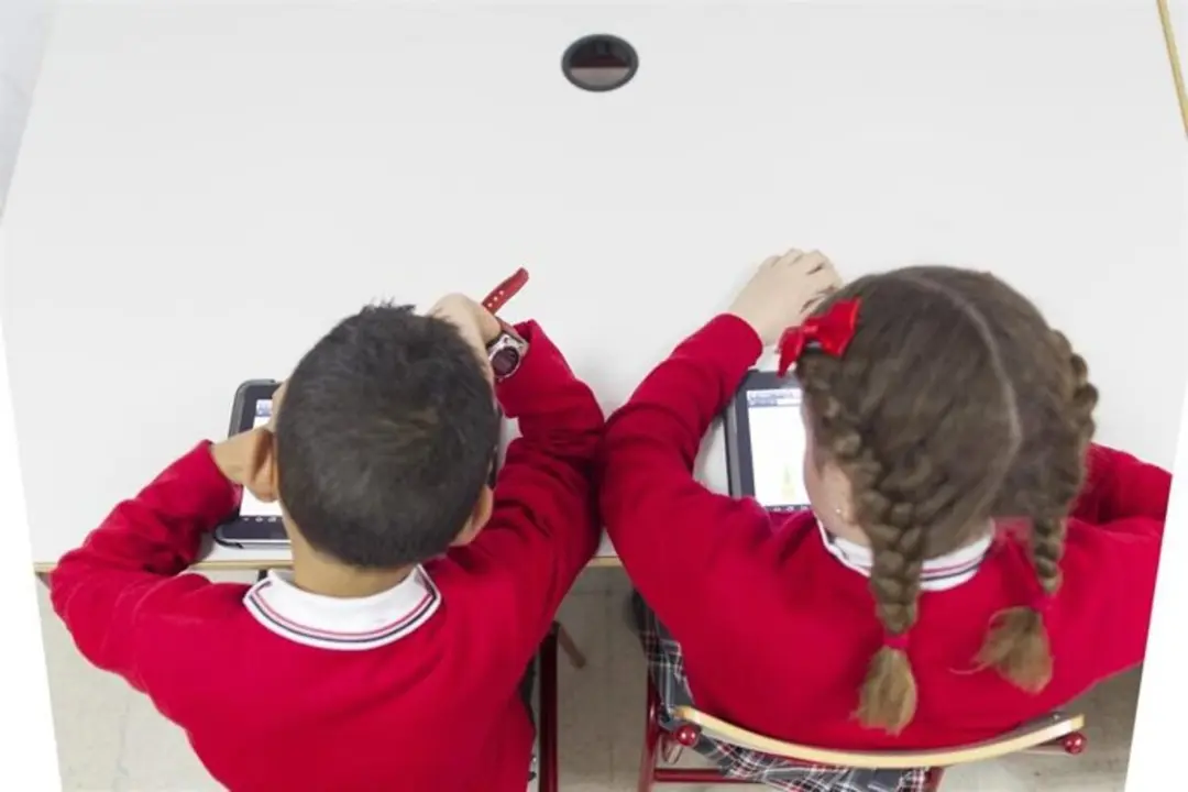 Arag&oacute;n limitar&aacute; el uso de pantallas en las aulas a partir del curso 2026-2027