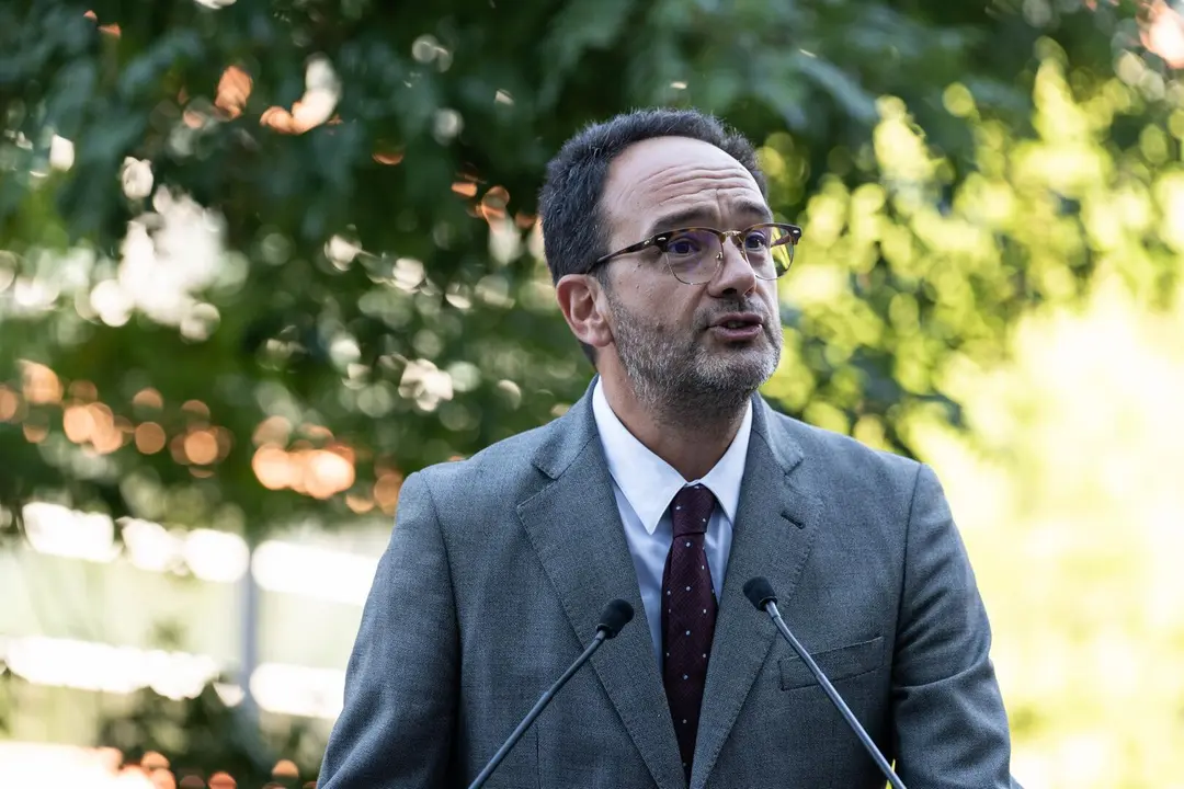 El Secretario de Estado de Telecomunicaciones e Infraestructuras Digitales de Espa&ntilde;a, Antonio Hernando, en el Ministerio para la Transformaci&oacute;n Digital y de la Funci&oacute;n P&uacute;blica, en la sede del Ministerio, a 27 de septiembre de 2024, en Madrid. / EP